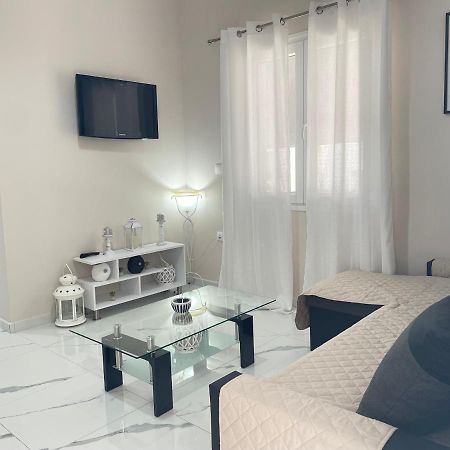 Aiginetan Apartments Aegina Luaran gambar