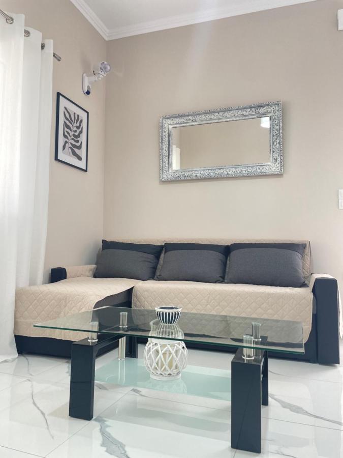 Aiginetan Apartments Aegina Luaran gambar