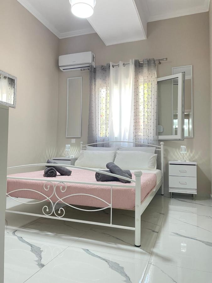Aiginetan Apartments Aegina Luaran gambar