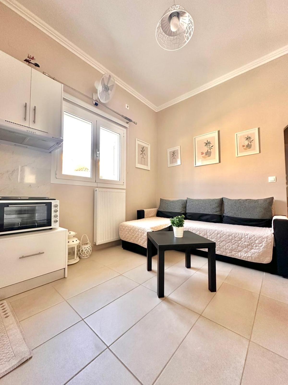 Aiginetan Apartments Aegina Luaran gambar