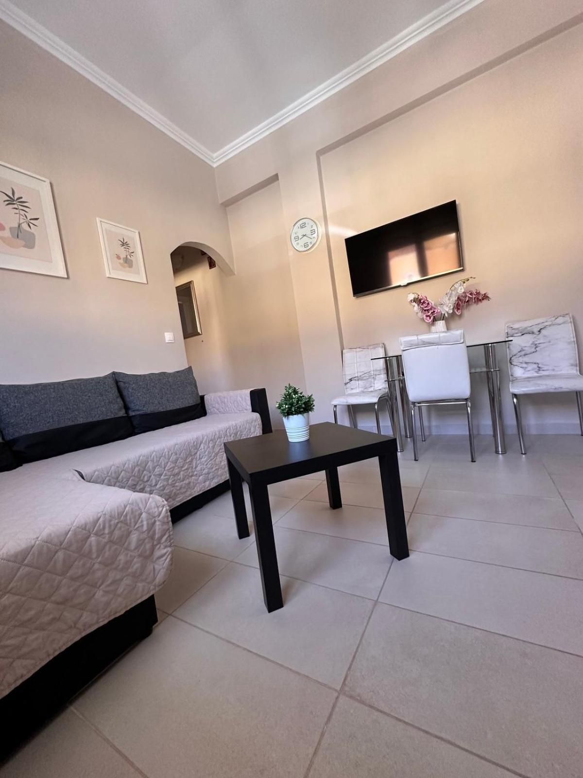 Aiginetan Apartments Aegina Luaran gambar