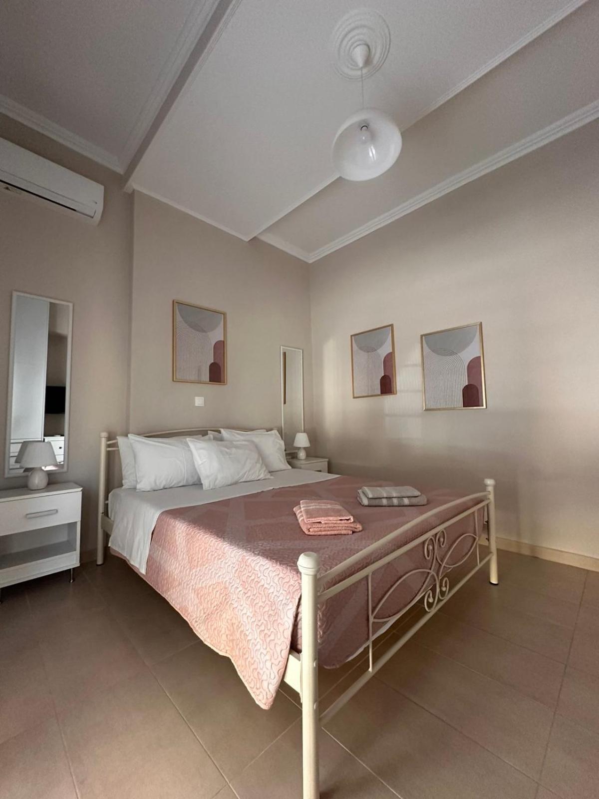 Aiginetan Apartments Aegina Luaran gambar
